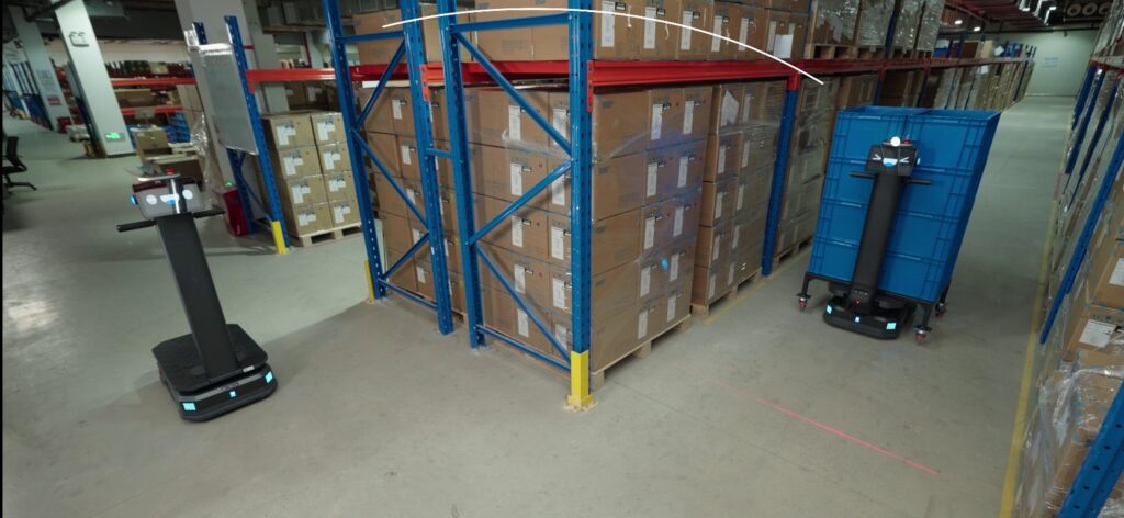 PUDU T600 7 pdu t600 presence